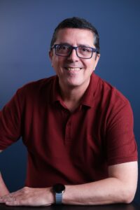 Marcelo Velloso, fundador da MVelloso Academy e mentor especialista no desenvolvimento de novos líderes.